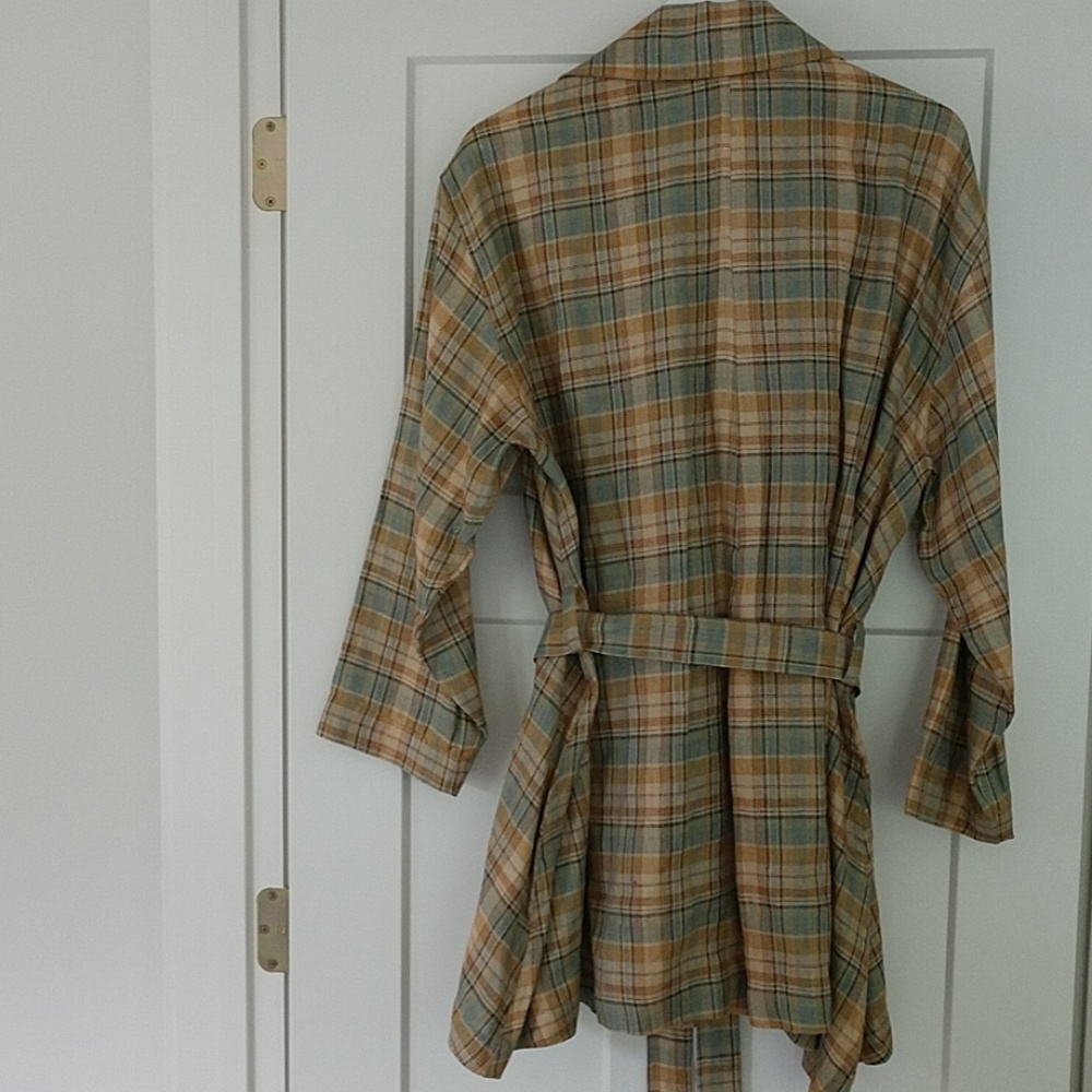 100% linen self-belted mid-length trench coat